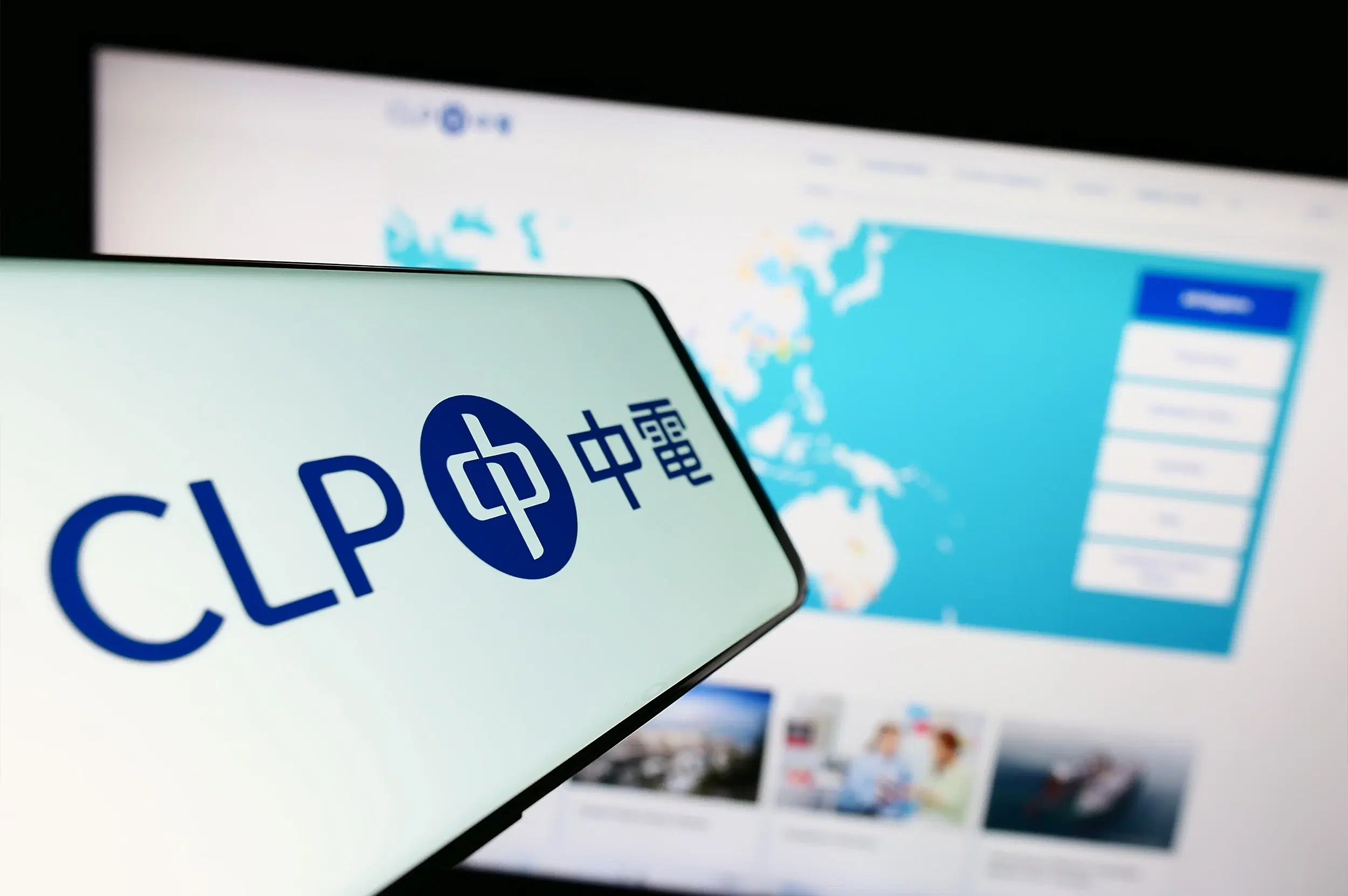 Team meeting in a circle